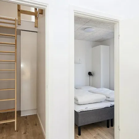 Feriehus 4 Bedroom Awesome In Romo Kongsmark