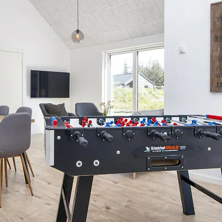 4 Bedroom Awesome In Romo Feriehus