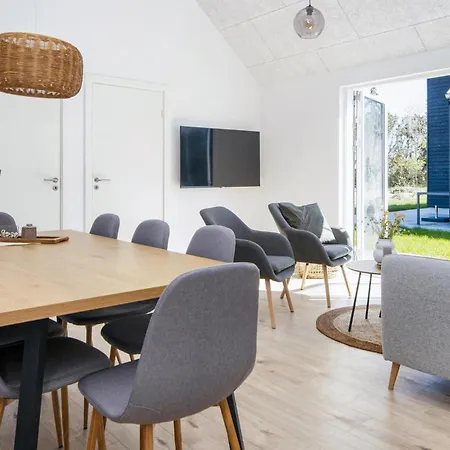 4 Bedroom Awesome In Romo Feriehus Kongsmark